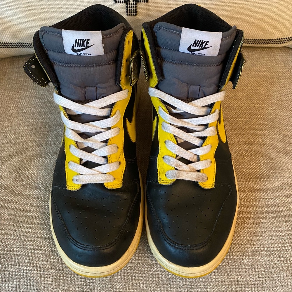 Nike Dunk High North Varsity Maize